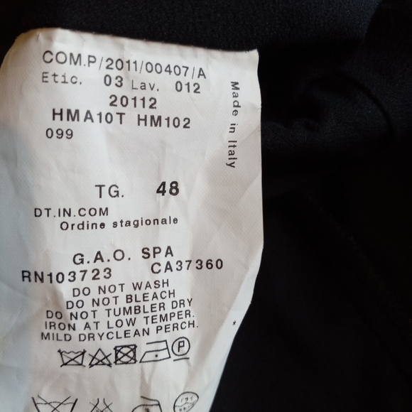 Elegant  Dress by ARMANI COLLEZIONI - Picture 15 of 16